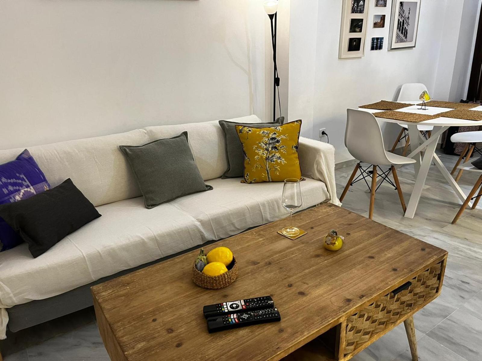 Aitana En Alvarez Quintero Seville Ngoại thất bức ảnh